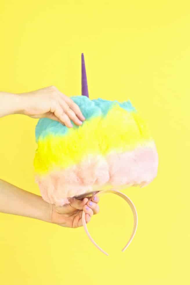 DIY-Rainbow-Cotton-Candy-Costume-For-Ladies-Hat-1