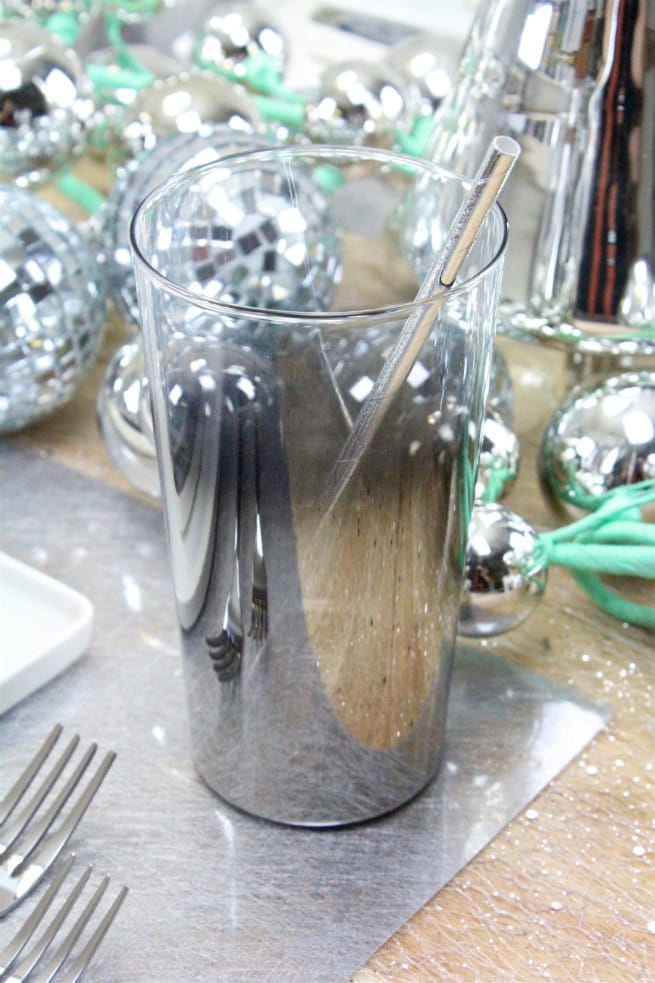 DIY-CB2-HOLIDAY-NEWYEARS-TABLESCAPE-2
