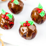 Mini Christmas Pudding Brownie Balls!