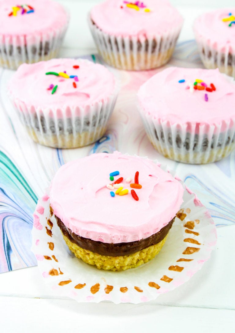Easy Mini Neapolitan Ice Box Cakes!