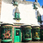 Christmas Is Back At The Wizarding World of Harry Potter!