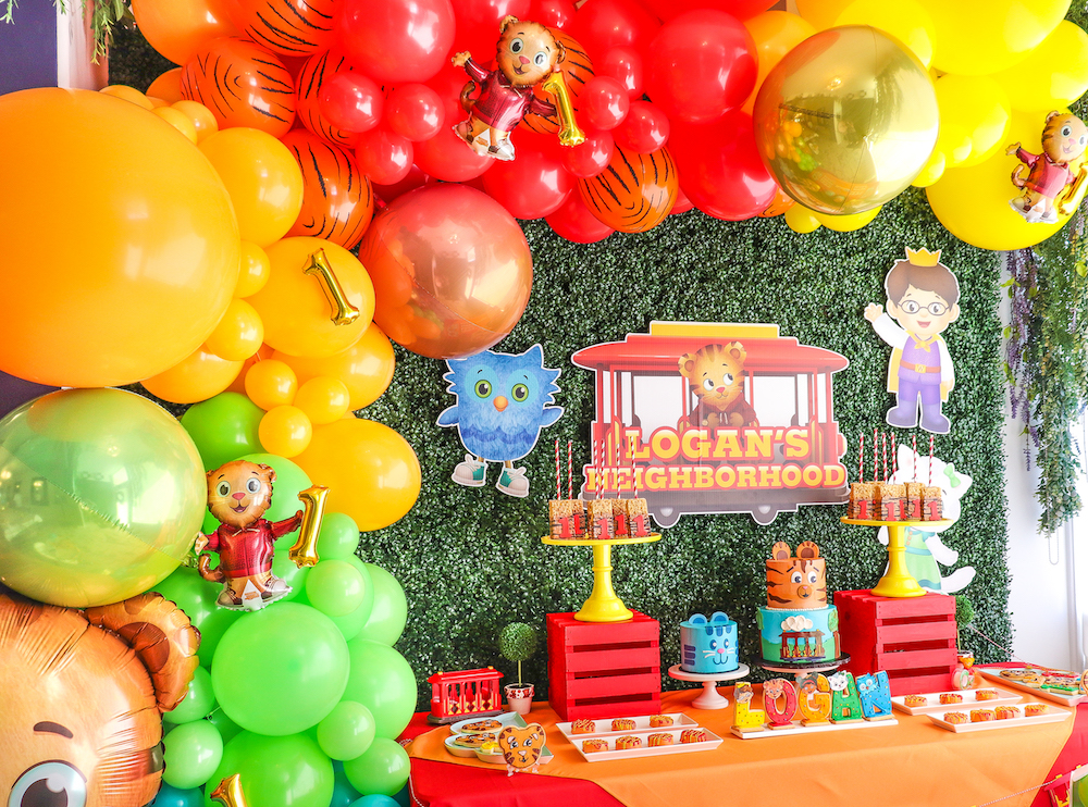 Disney Daniel Tiger's Neighborhood Plate Cup Cake Topper Balloon Party  Supplies Favor Decor Tableware Birthday Kids
