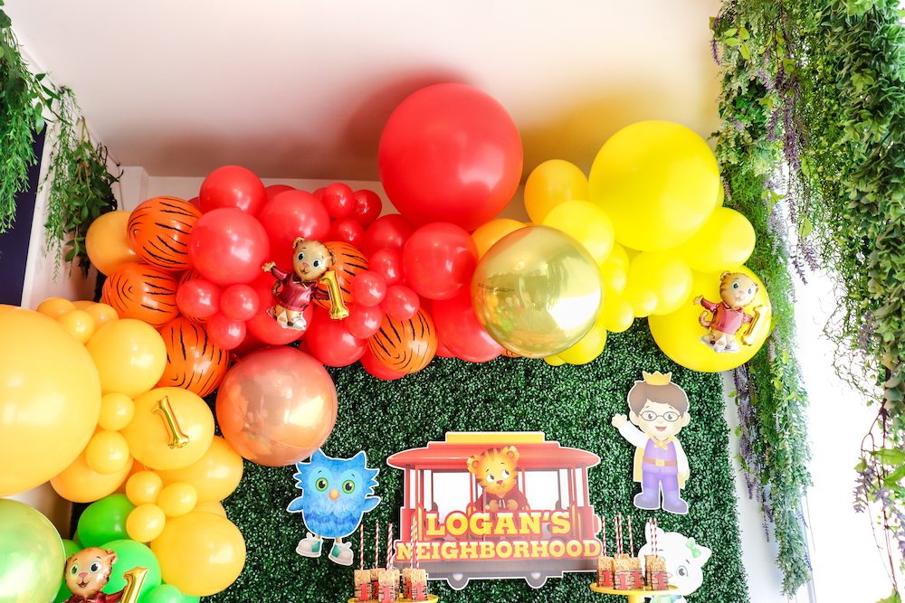 Our Daniel Tiger 1st Birthday Party! ⋆ Brite and Bubbly