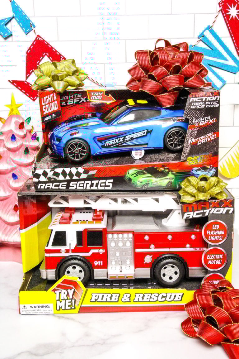 Holiday Gift Idea: Maxx Action Toys!