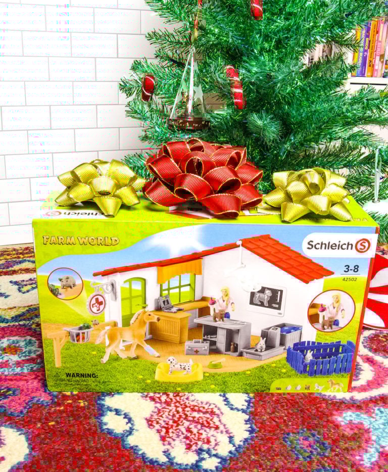 Holiday Gift Idea: Schleich Toys!