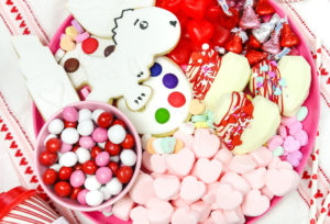 Valentine's Day Hot Cocoa Bomb & Cookie Decorating Treats Board!
