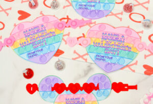 Pop It Bracelet Free Printable Valentines for Kids!