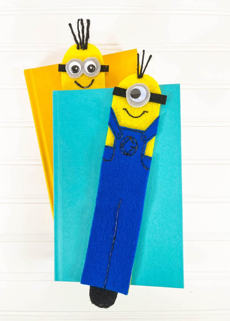 Minions Bookmark