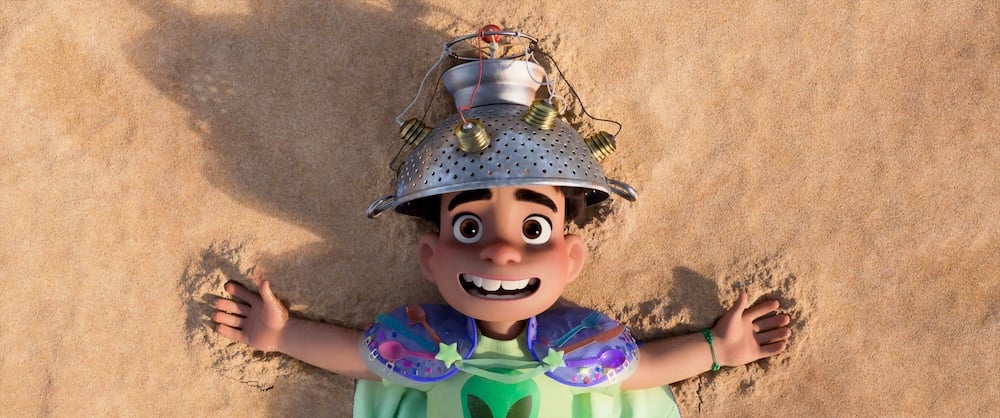 Elio on the beach
